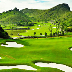 Legend Valley Golf Resort (Hà Nam)