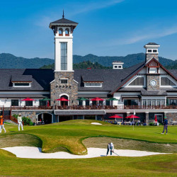 Thanh Lanh Valley Golf & Resort